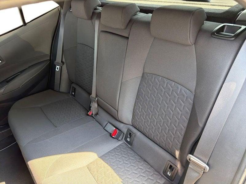 Toyota Corolla 2.0 Hybrid Style CVT