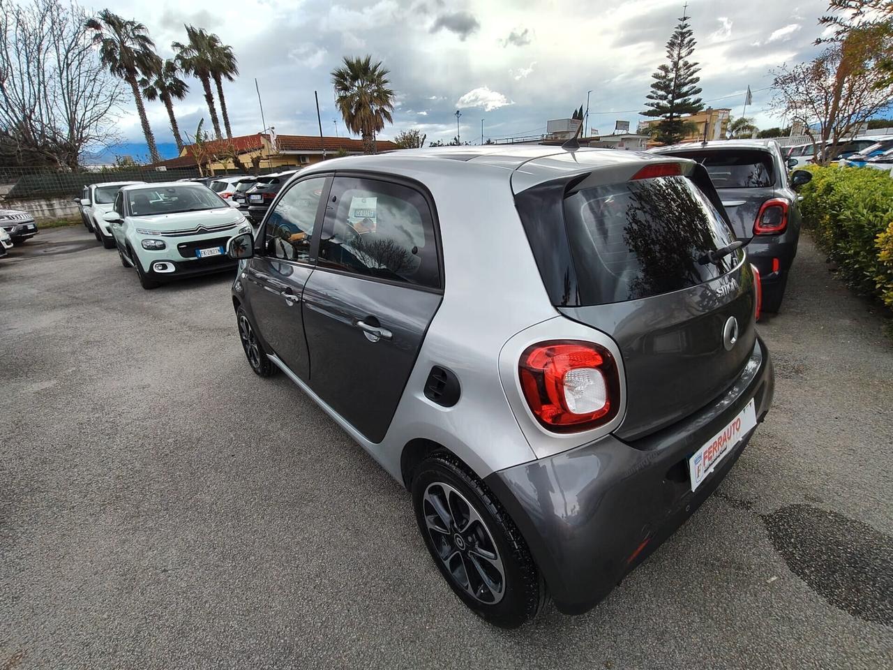 Smart Forfour Bi-Color Tetto SUPERFASHION 70 1.0 Youngster