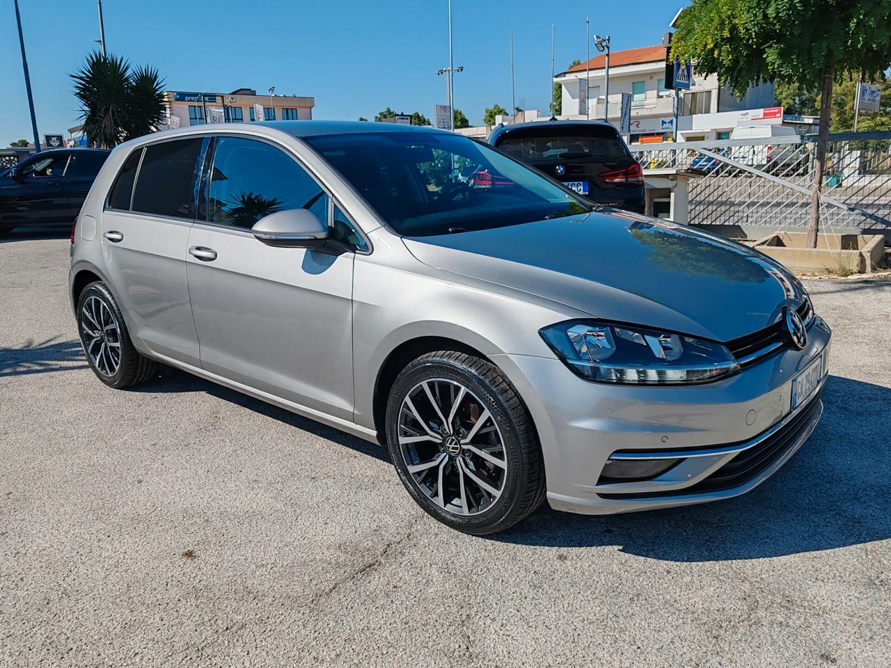 Volkswagen Golf 1.6 TDI Business BlueMotion Tech