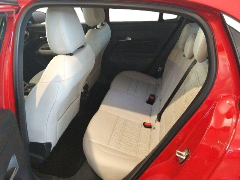 FIAT 600 (2023-->) Hybrid 110 CV DCT MHEV La Prima