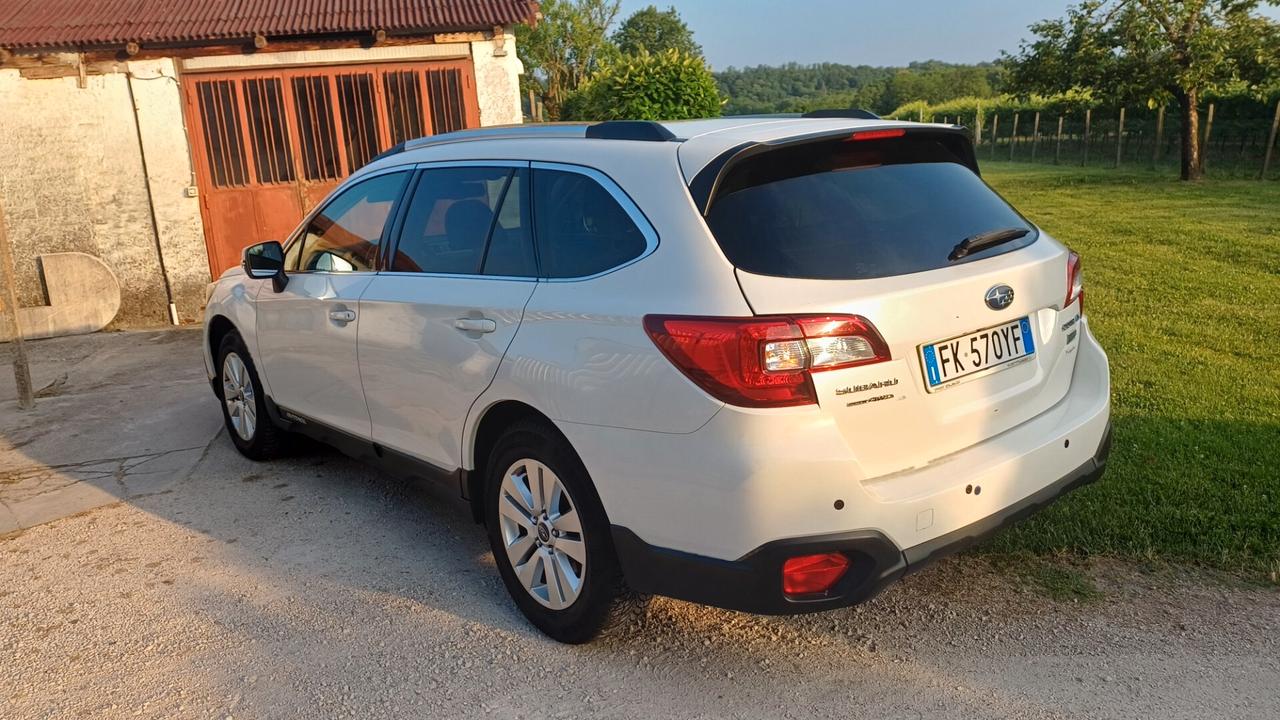 Subaru OUTBACK 2.0d Lineartronic Free