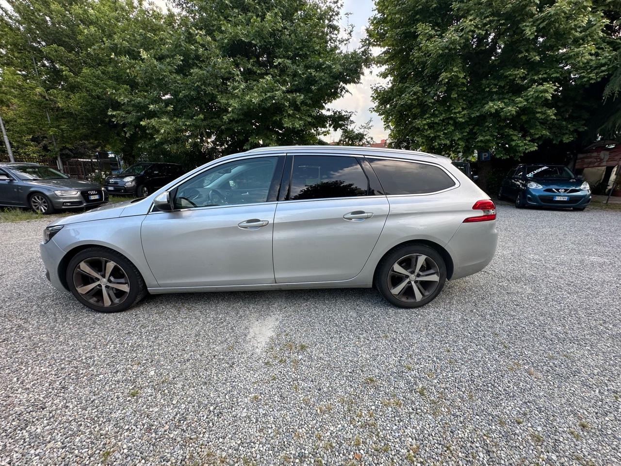 Peugeot 308 PureTech Turbo 130 S&S SW GT Line