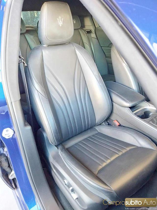 MASERATI Grecale MHEV 300 CV AWD GT
