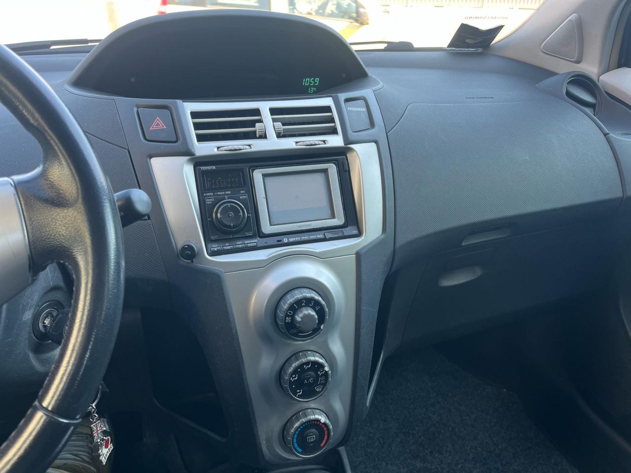 Toyota Yaris 1.4 D-4D 5 porte Sol