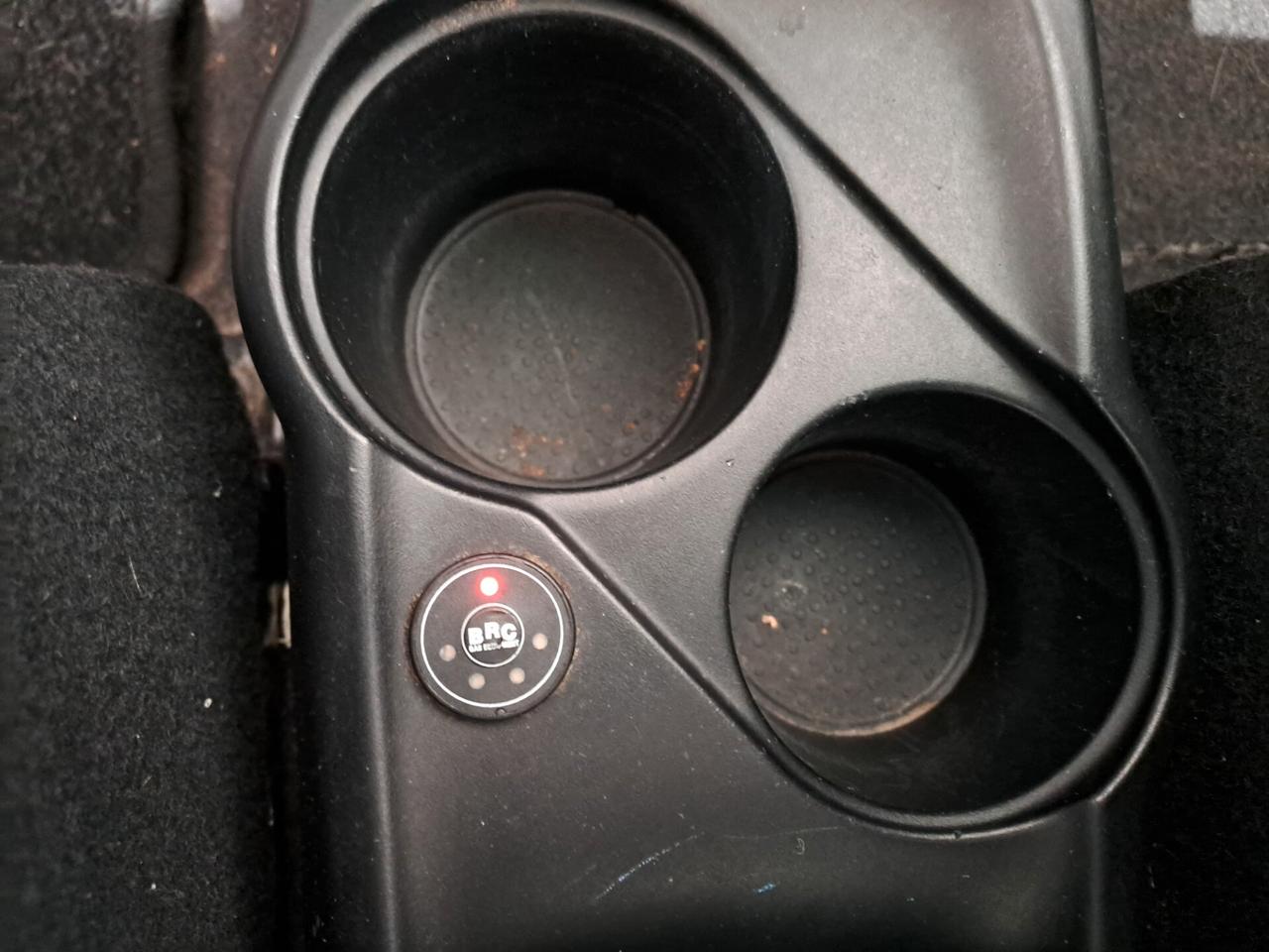Hyundai i10 1.1 gpl Motore nuovo