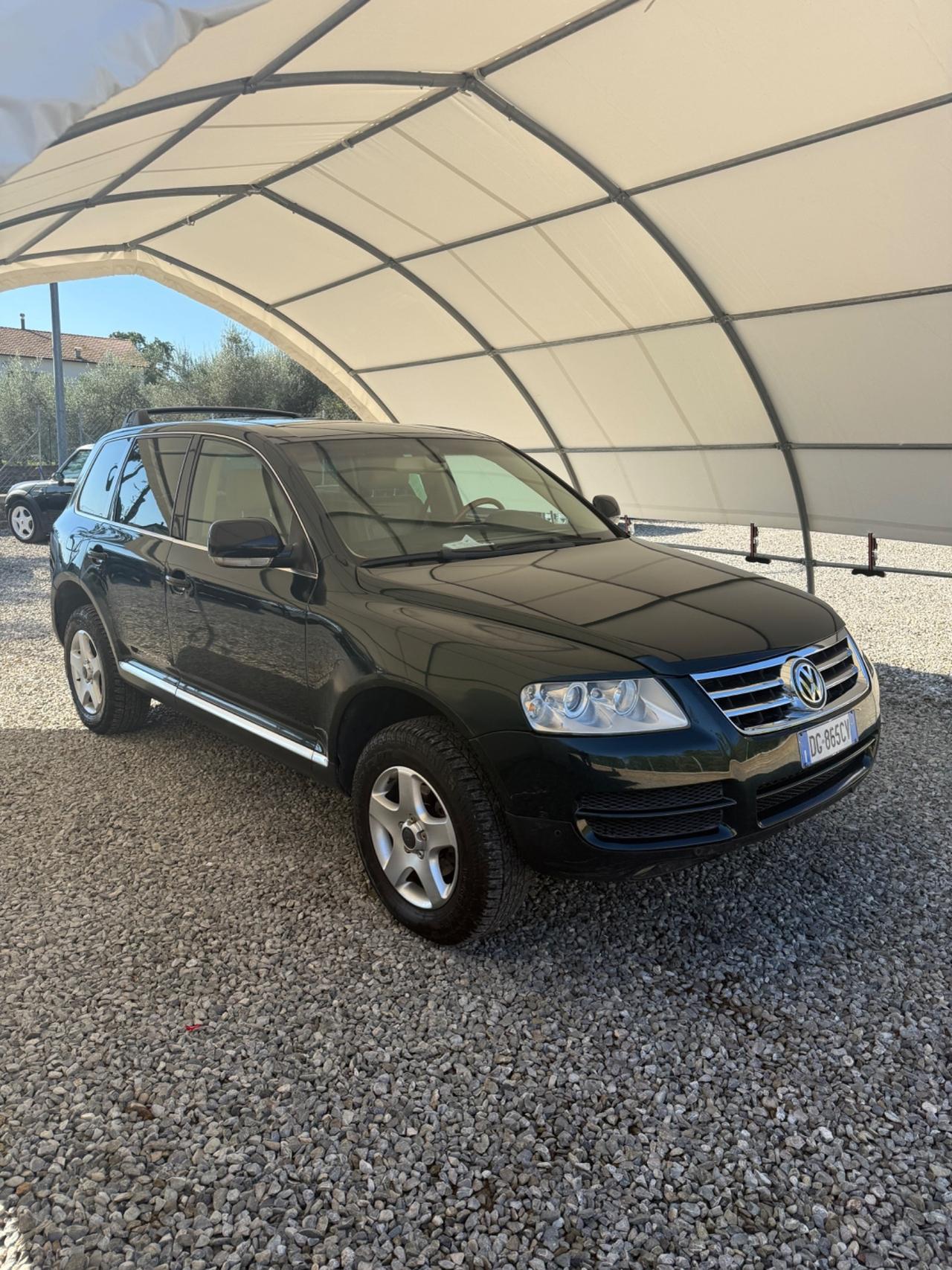 Volkswagen Touareg 2.5 R5 TDI DPF Style