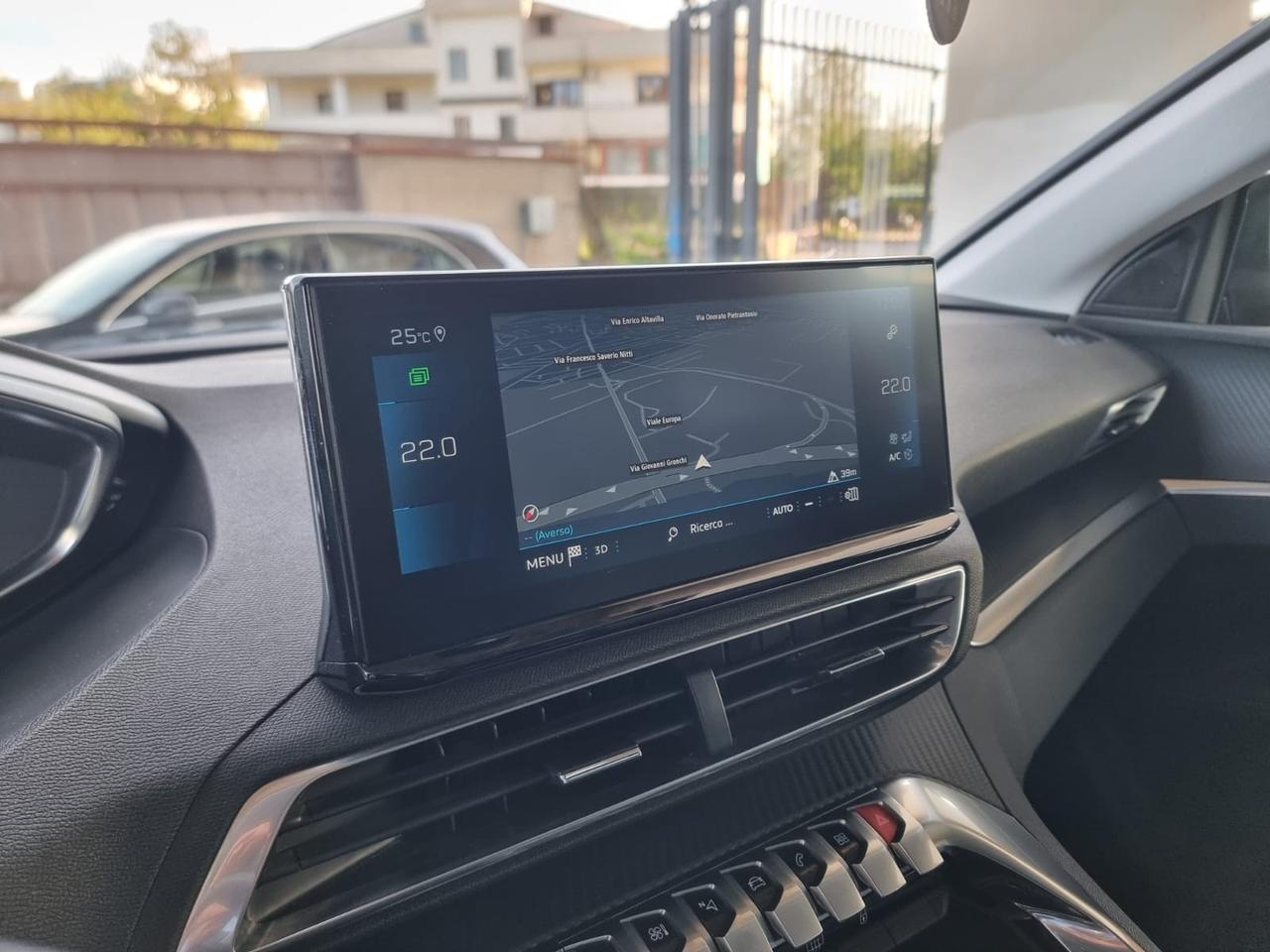 Peugeot 3008 BlueHDi 130 S&S EAT8 Allure