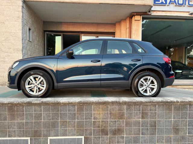AUDI Q3 35 TDI 150 CV S tronic Business FARI LED
