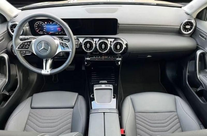 Mercedes-Benz Classe A A 200 Progressive Advanced auto FULL LED NAVI