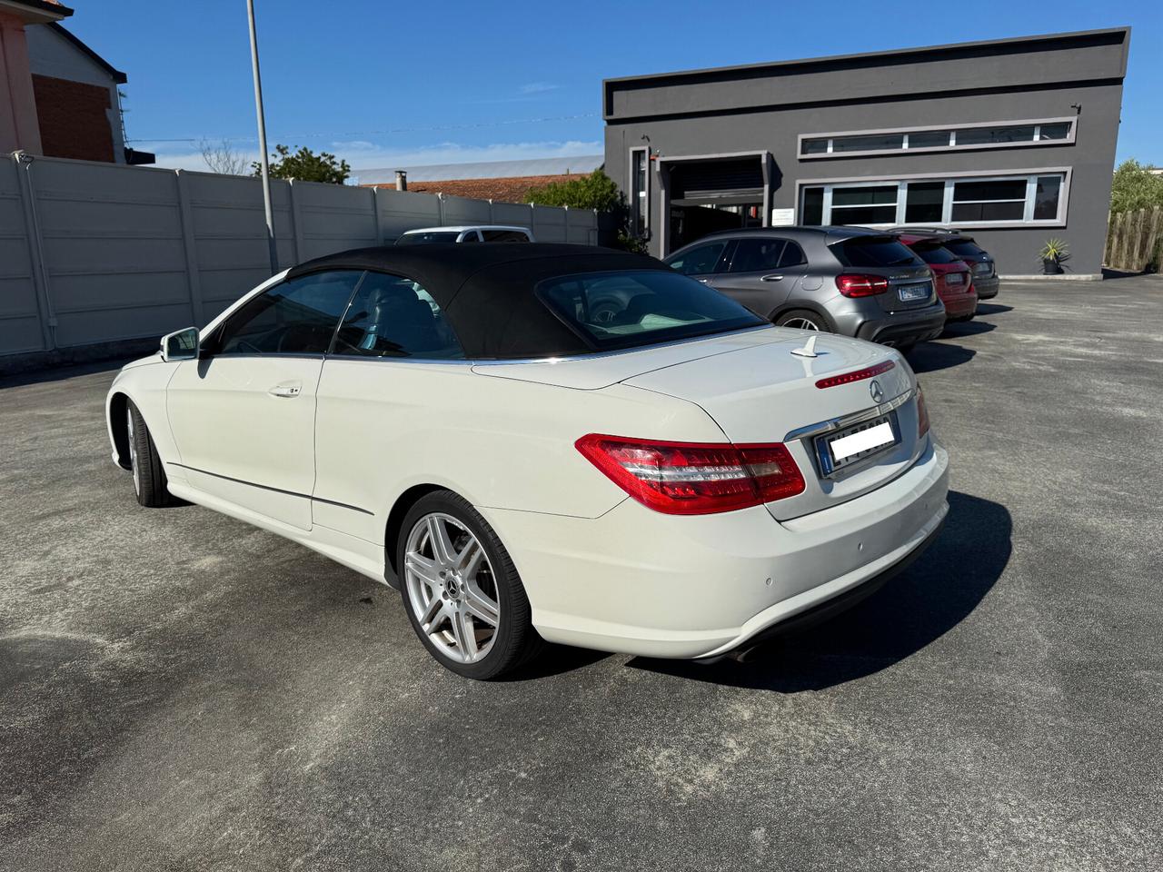 Mercedes-benz E 220 CDI Cabrio BlueEFFICIENCY Avantgarde