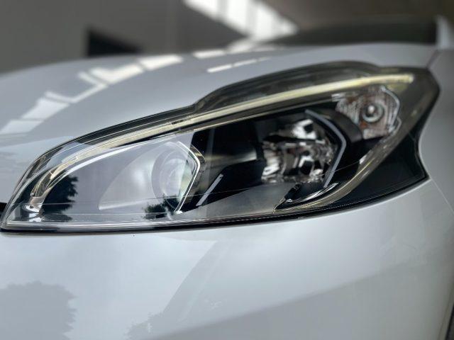 PEUGEOT 208 PureTech 82 Stop&Start 5 porte Allure