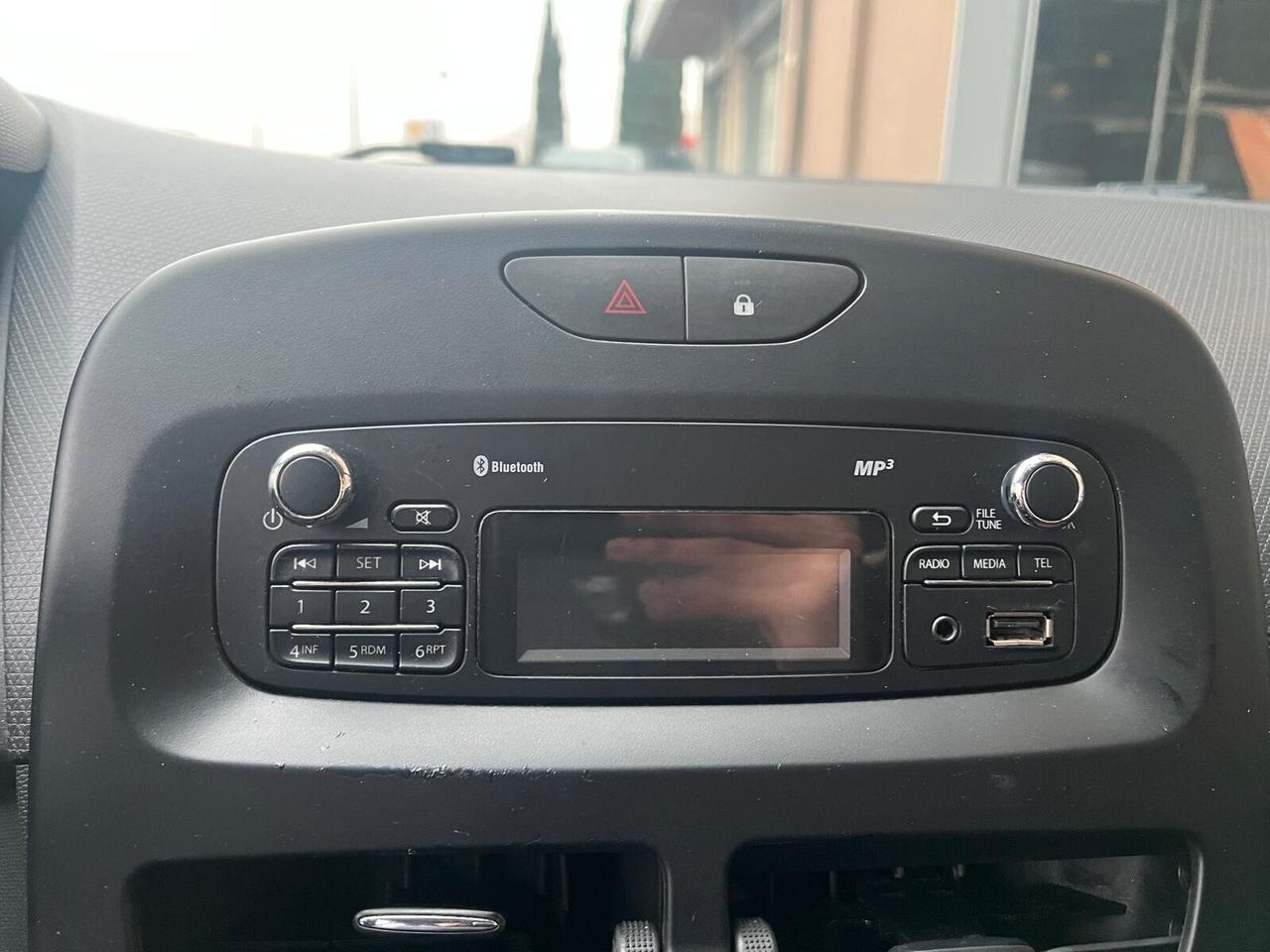 Renault Clio 5p 1.2 Live 75cv-DISTRIBUZIONE NUOVA-NEOP. OK