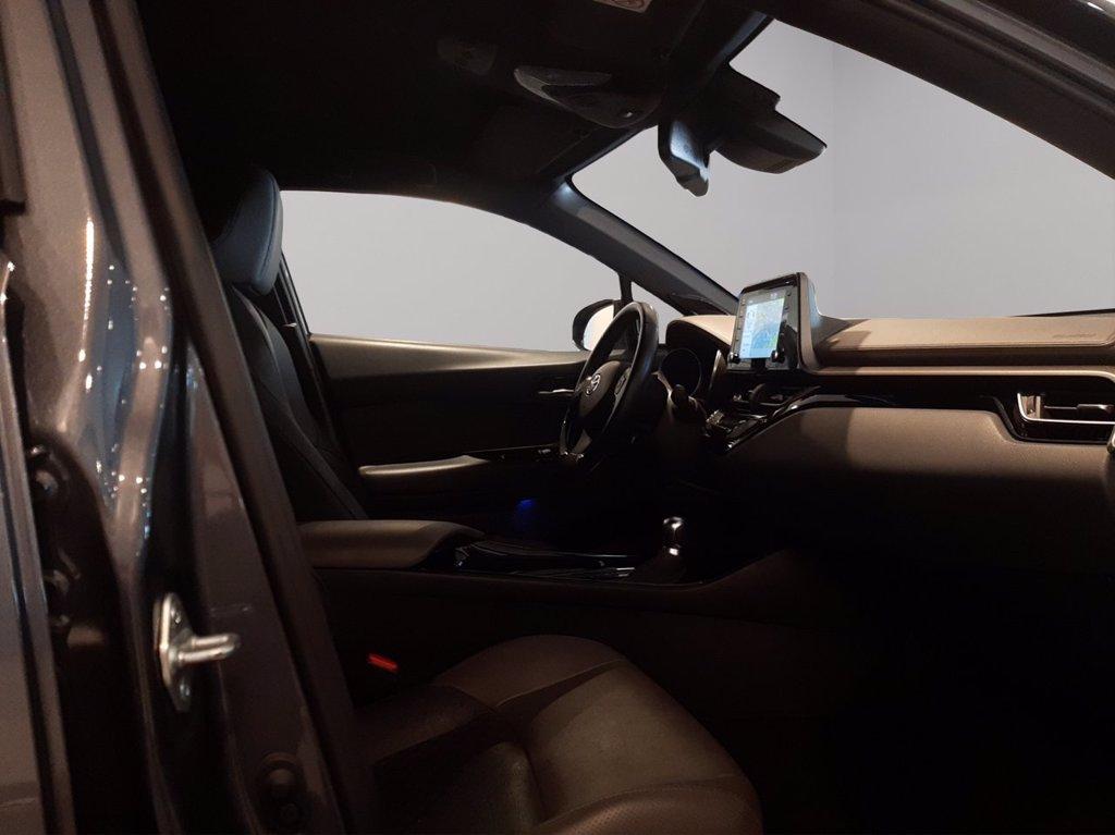 TOYOTA C-hr 1.8h lounge e-cvt del 2021