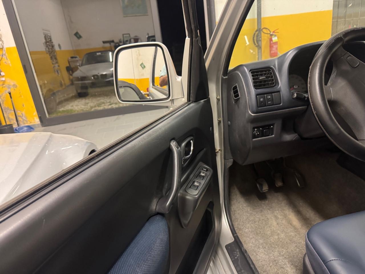 Suzuki Jimny 1.3i 16V cat 4WD JLX Special07/2002