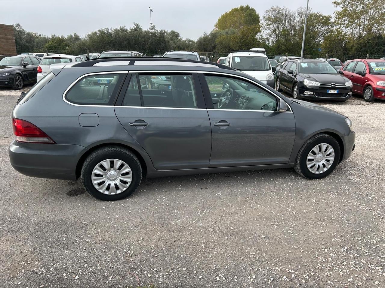 Volkswagen Golf Variant 1.6 TDI DPF Comfortline