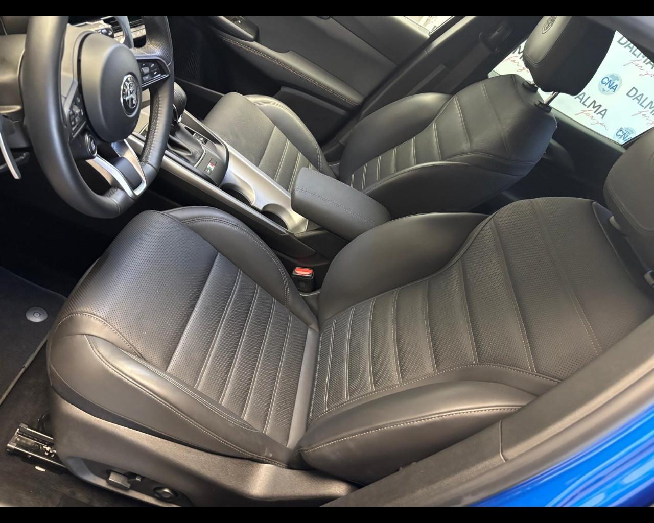 ALFA ROMEO Tonale - Tonale 1.5 hybrid Veloce 160cv tct7