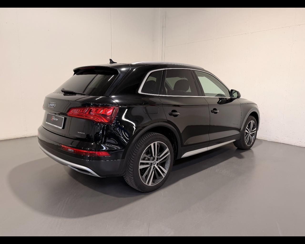 AUDI Q5 40 TDI S-TRONIC QUATTRO BUSINESS SPORT