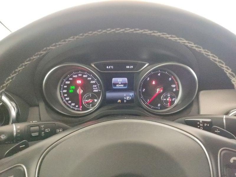 Mercedes-Benz GLA 180 d (cdi) Sport auto