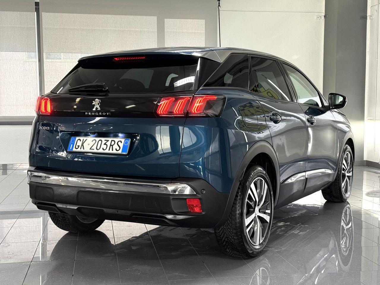 Peugeot 3008 Allure Pack 1.5 Blue HDI 130 #10227