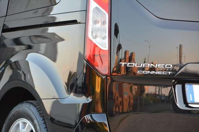 Ford Grand Tourneo CONNECT 1.5 TDCi 120cv POWERSHIFT TITANIUM