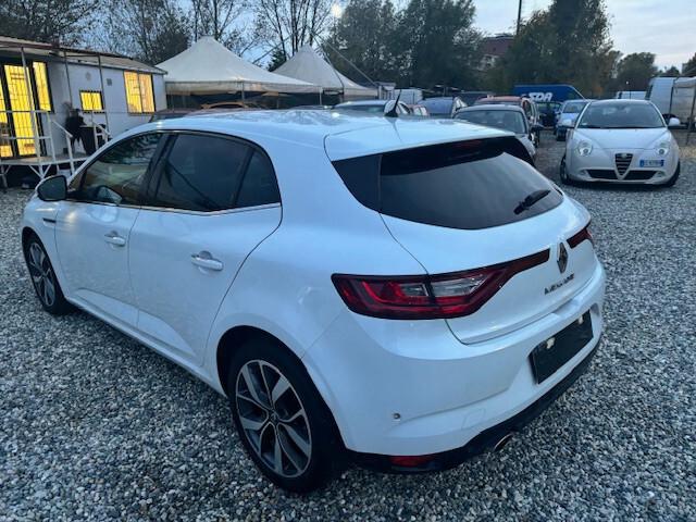 Renault Megane Mégane dCi 8V 110 CV Energy Bose EURO 6B