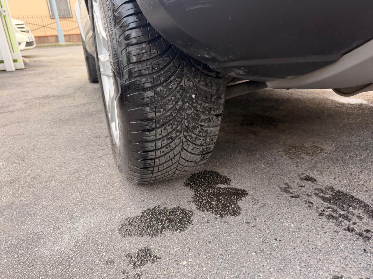 Land Rover Range Evoque 2.2 TD4 5p. Prestige 150.000 KM