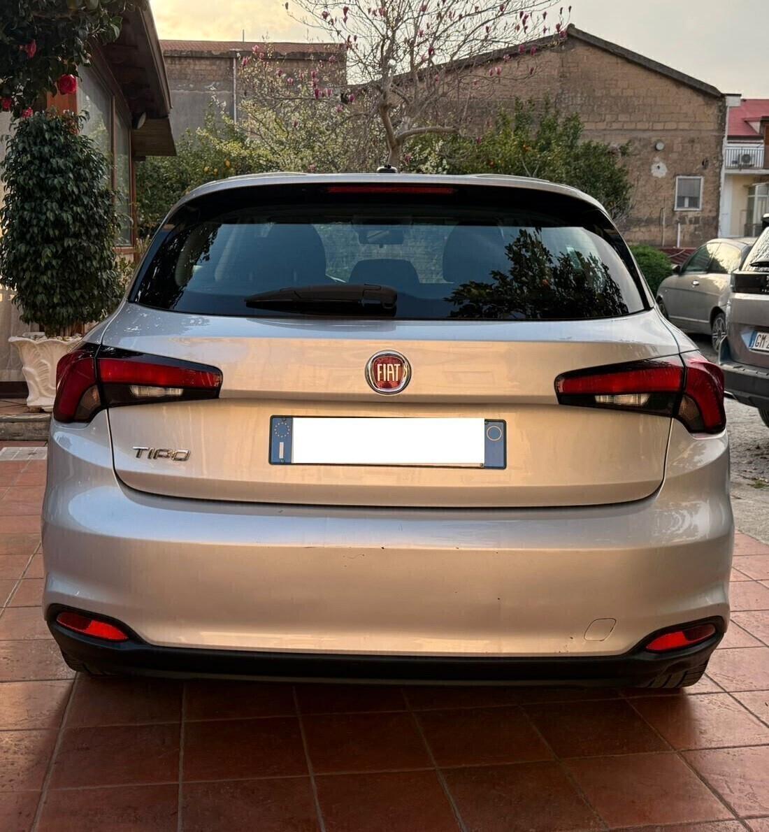 Fiat Tipo 1.0 5 porte UCONNECT 7"