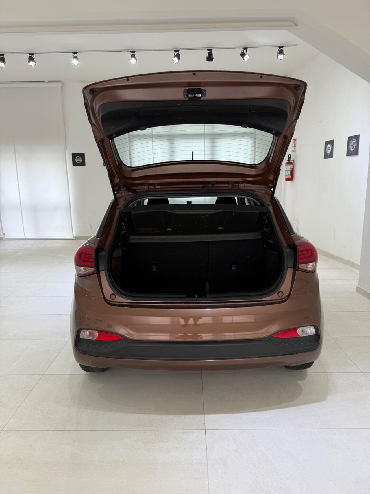 Hyundai i20 1.2 5 porte Econext Connectline