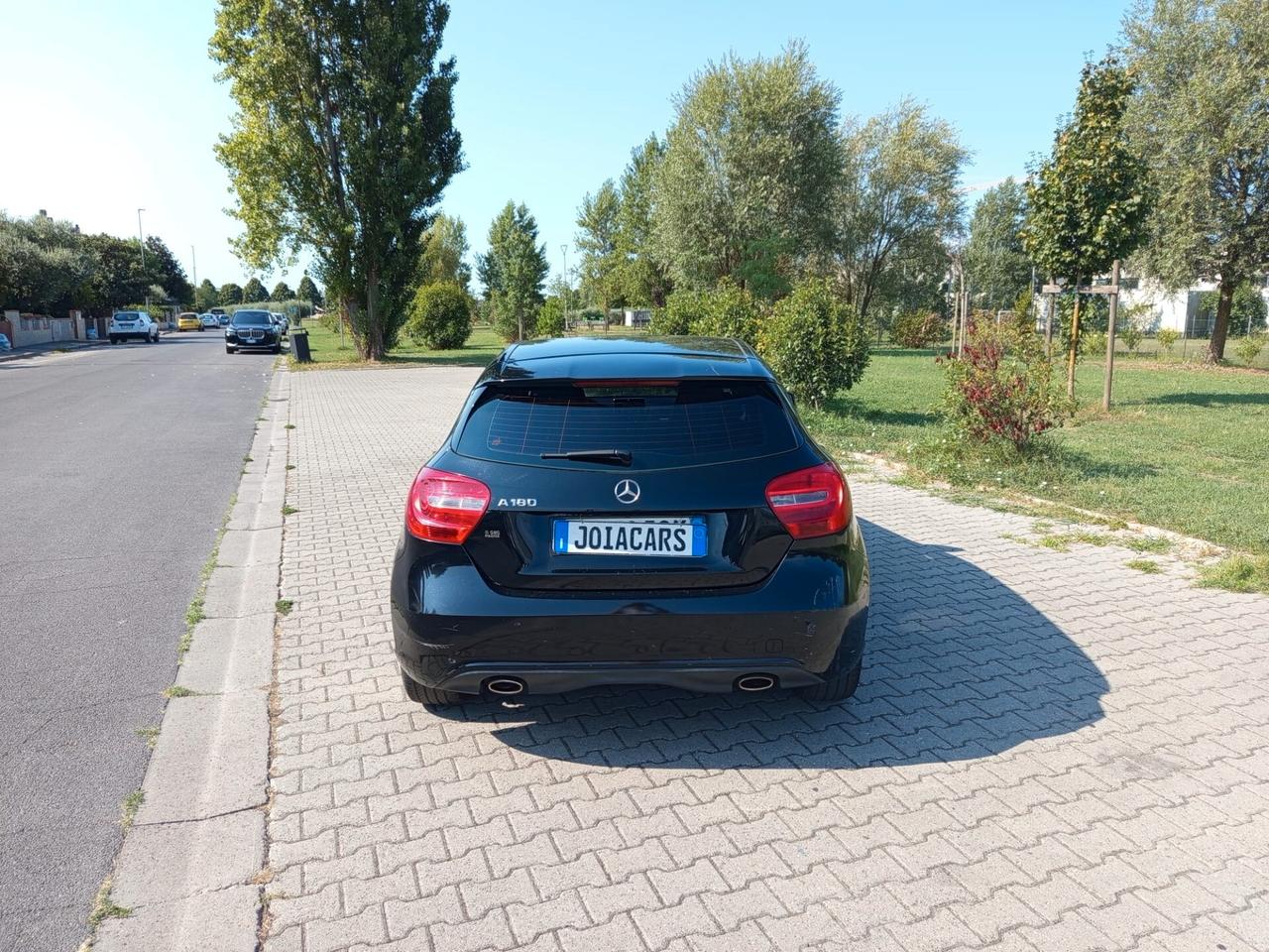 Mercedes-benz A 180 BlueEFFICIENCY Premium