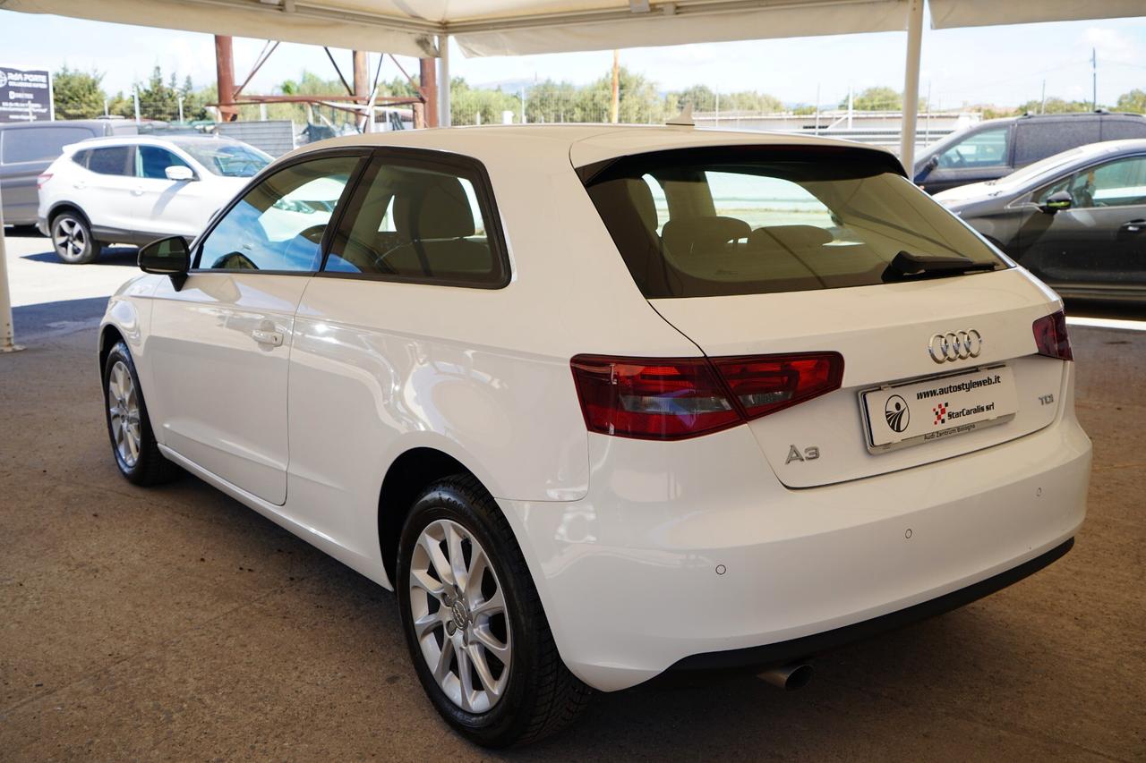 Audi A3 1.6 TDI 110 Cv Young 3 porte