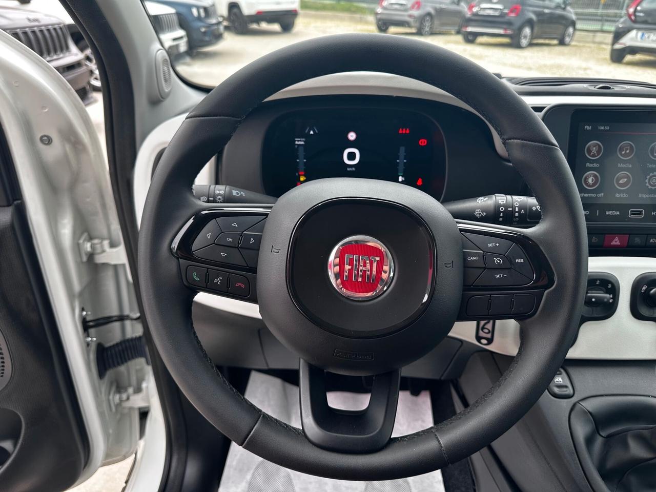 Fiat Panda 1.0 Hybrid Pandina CROSS