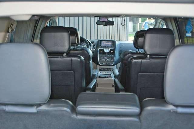 Chrysler Town & Country Limited 7 posti 3.6 V6 Aut benzina (Lancia Grand Voyager)