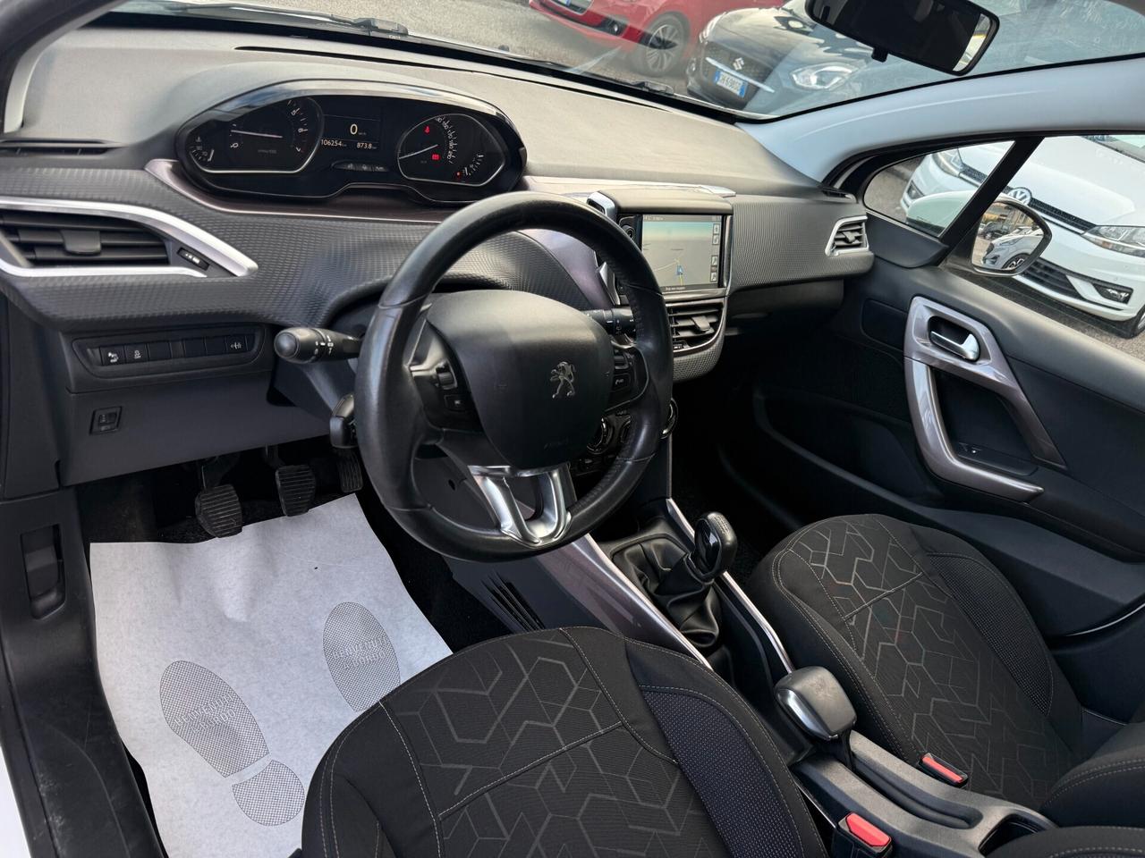 " POCHI KM " Peugeot 2008 PureTech 82 Active