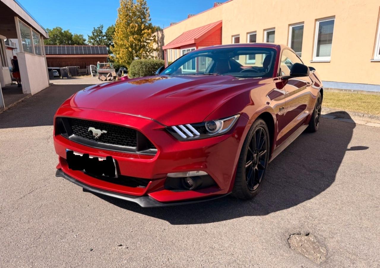 Ford Mustang Fastback 5.0 V8 TiVCT aut. GT