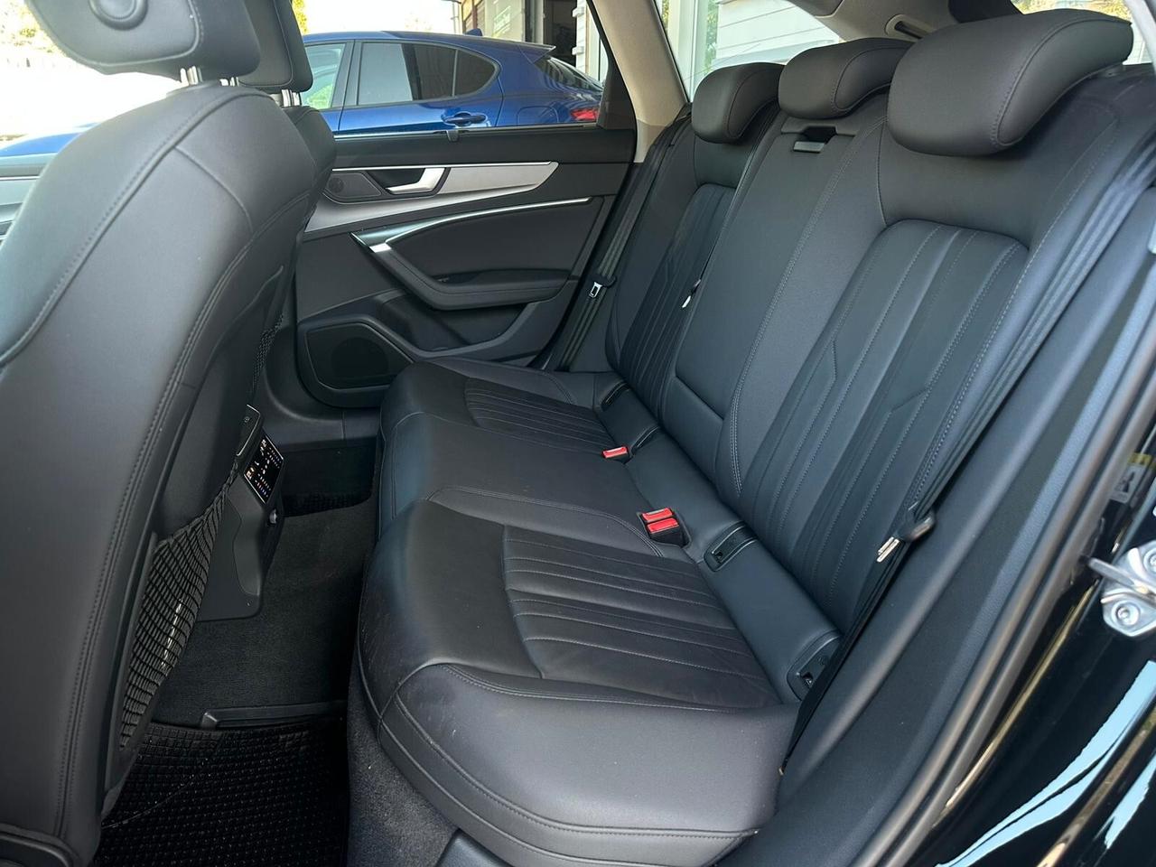 Audi A6 Avant 40 2.0 TDI quattro ultra S tronic Business Plus