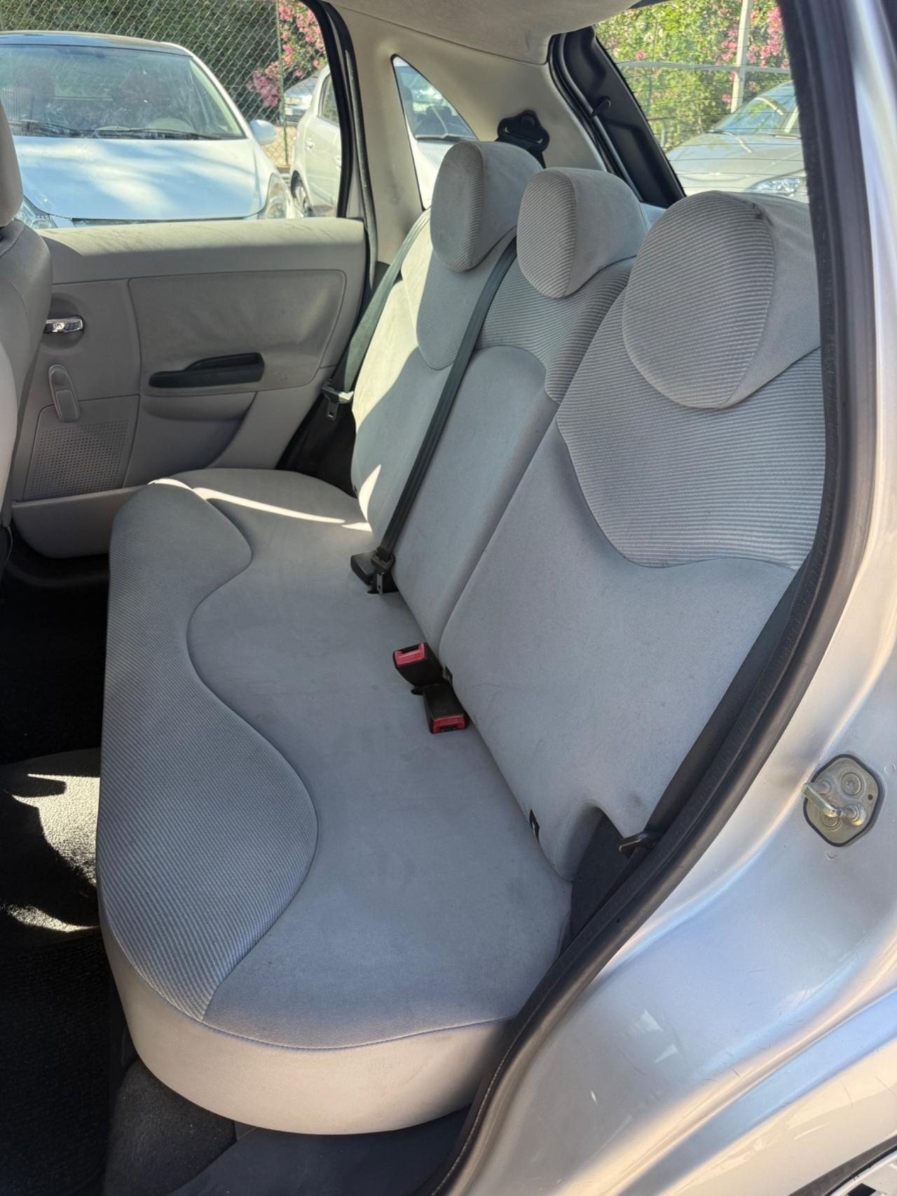 Citroen C3 Benzina uniproprietà Neopatentati