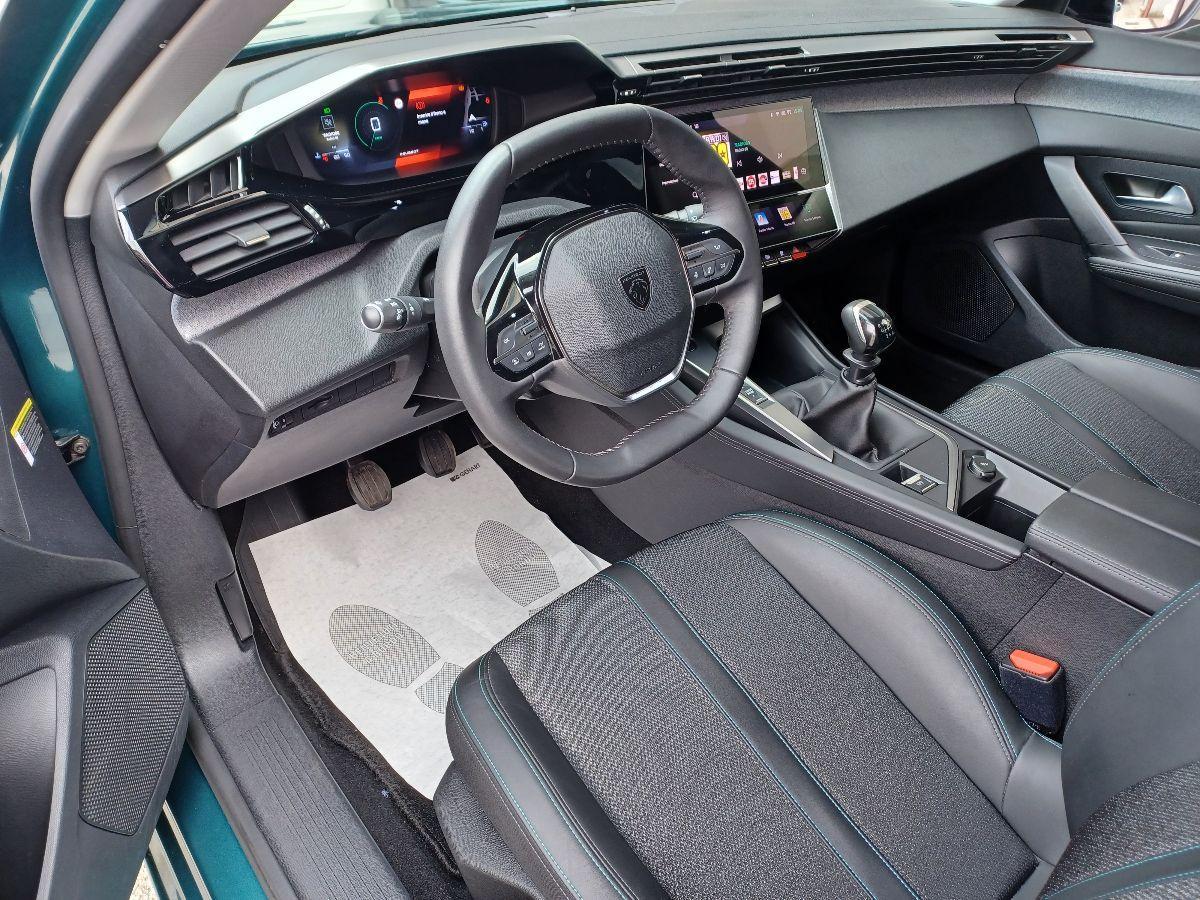 PEUGEOT - 308 - PureTech Turbo 130 S&S Allure