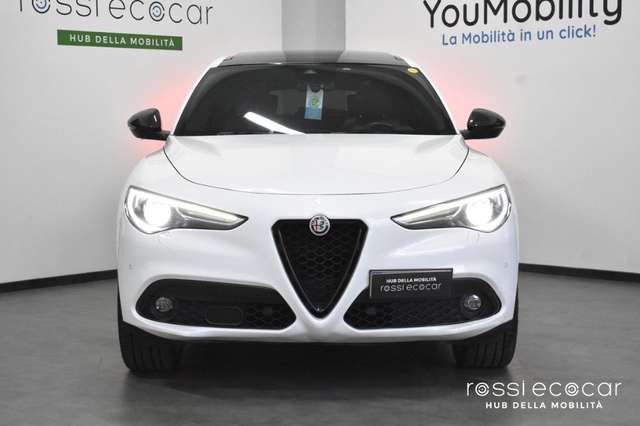 Alfa Romeo Stelvio 2.2 Turbodiesel 210 CV AT8 Q4 Super