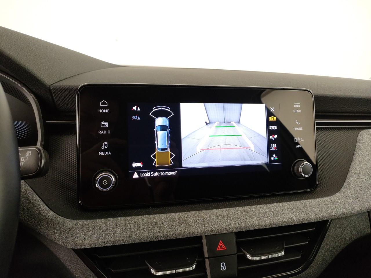 SKODA Kamiq 1.0 tsi Black Dots 95cv