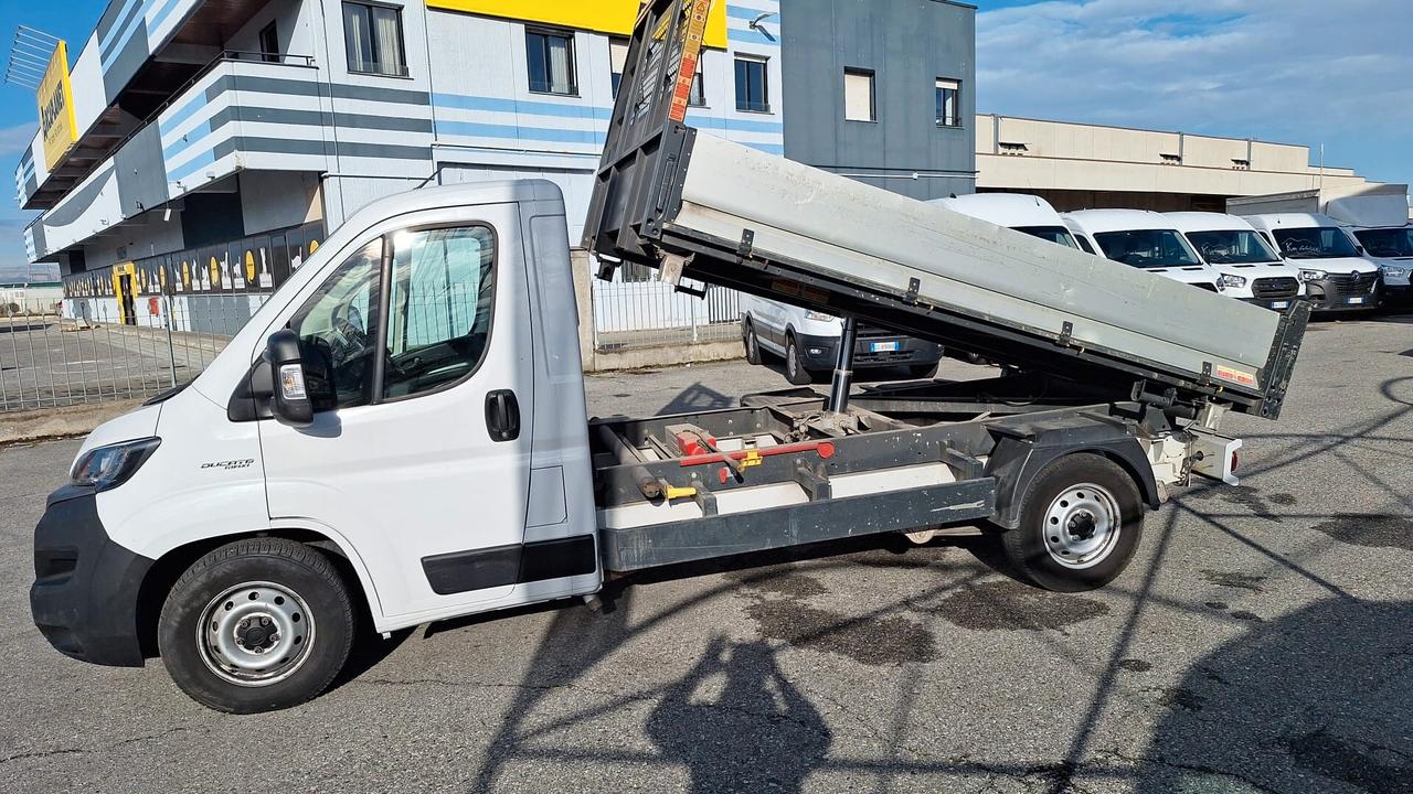 Fiat Ducato 35 2.3 MJT 160CV PM Cabinato Maxi RIBALTABILE TRILATERALE