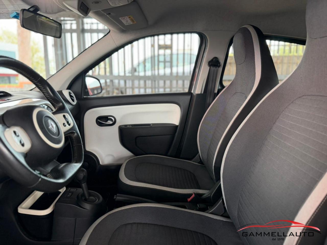 Renault Twingo 0.9 Lovely 90cv AUTOMATIC