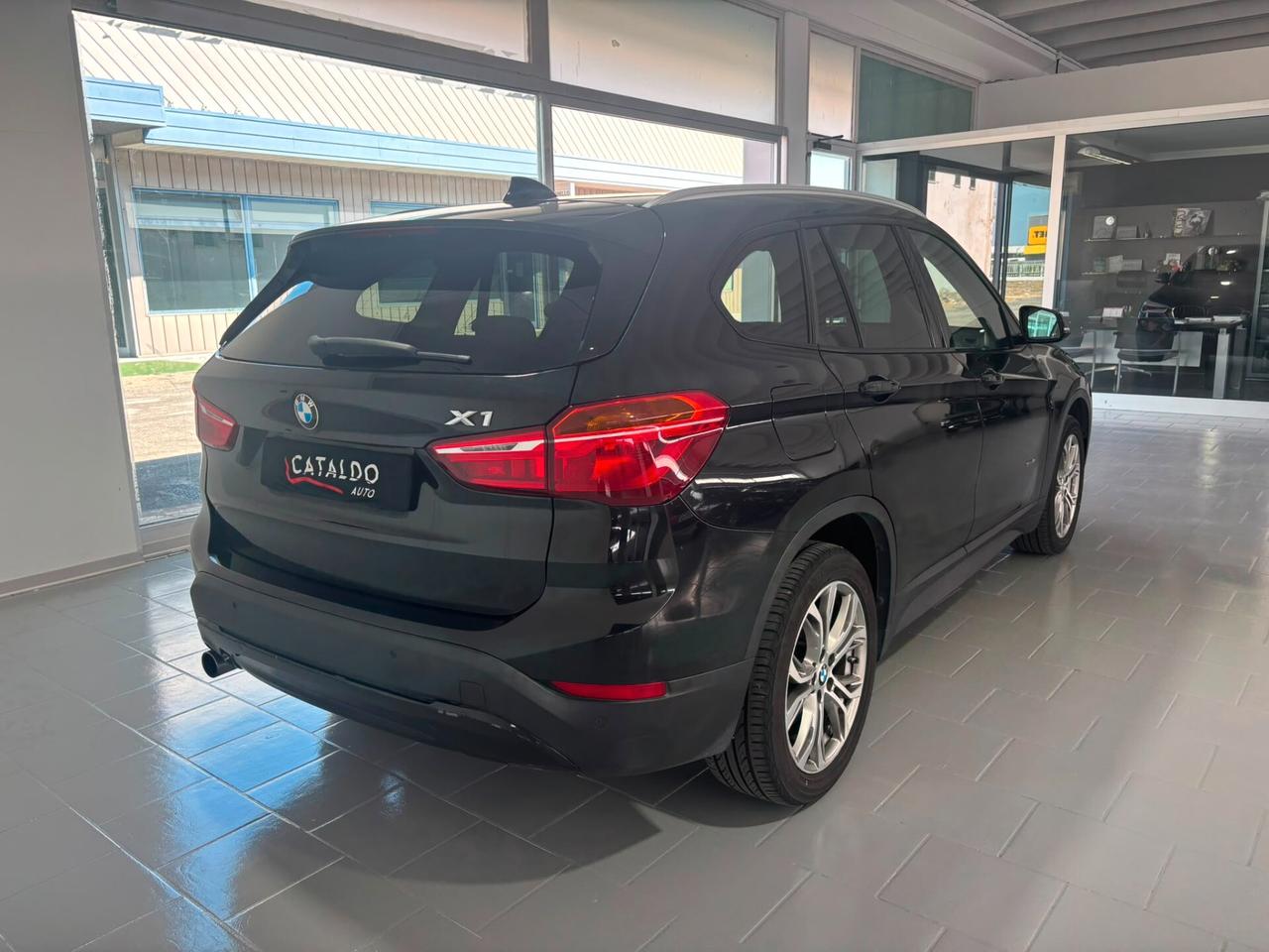 Bmw X1 sDrive18d Advantage