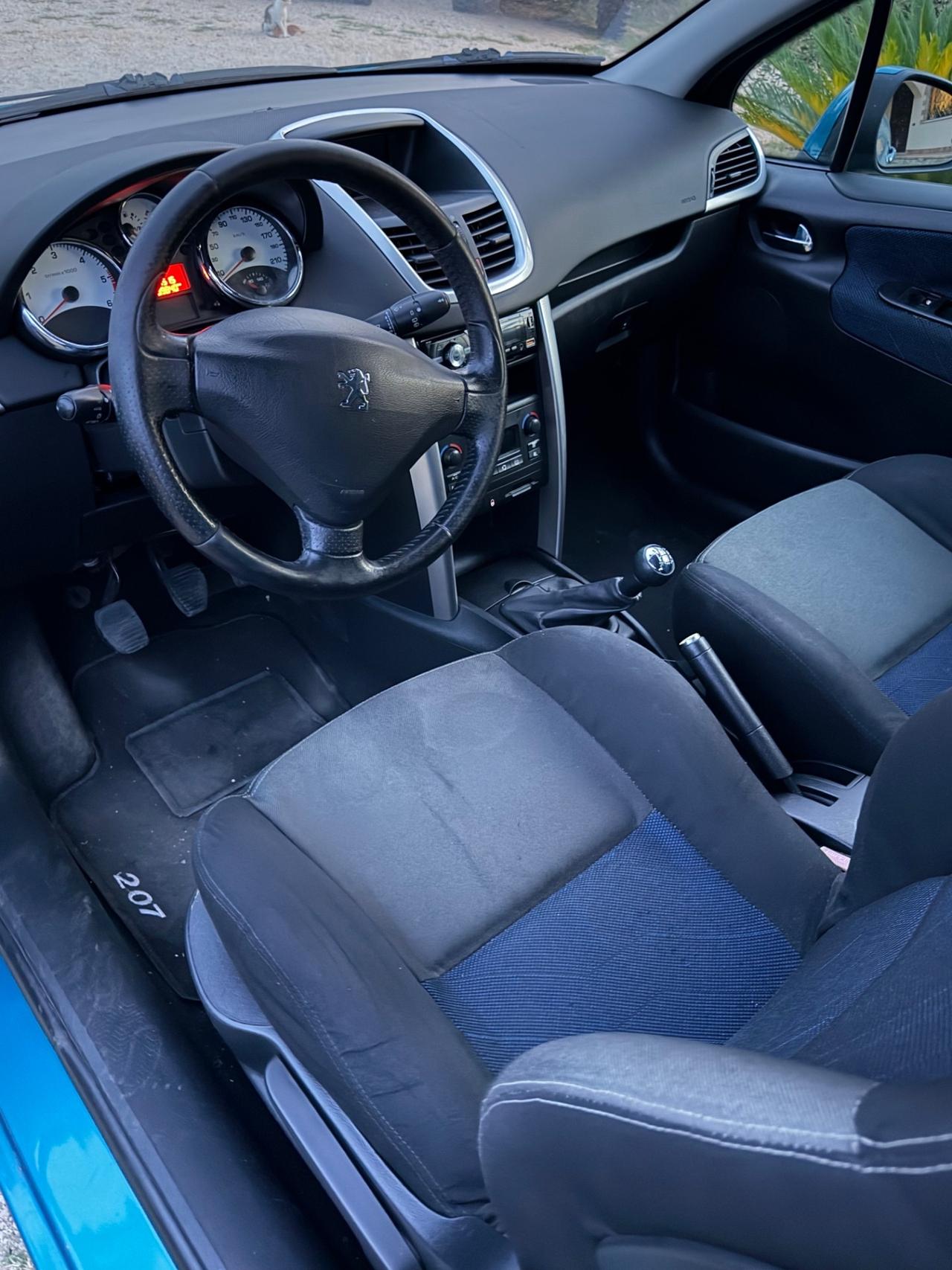 Peugeot 207 1.6 HDi 90CV 5p. XS