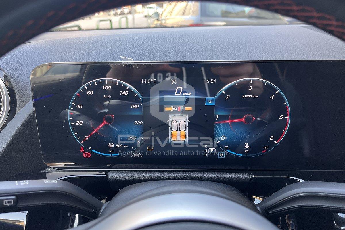 MERCEDES GLA 200 d Automatic Premium