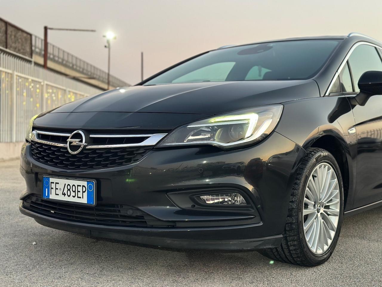 Opel Astra 2016 1.6 Diesel 160CV Innovation XFETTA
