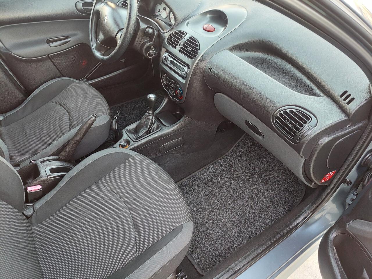 Peugeot 206 1.4 HDi 5p. Soli 148.000km