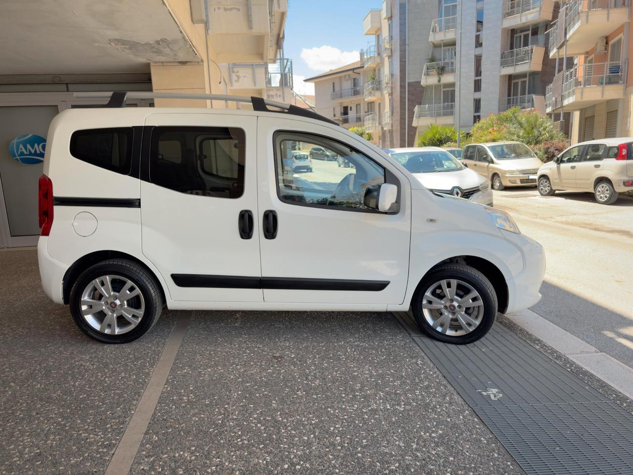 Fiat Qubo 1.4 77 cv Dynamic Natural Power ( Benzina/Metano)