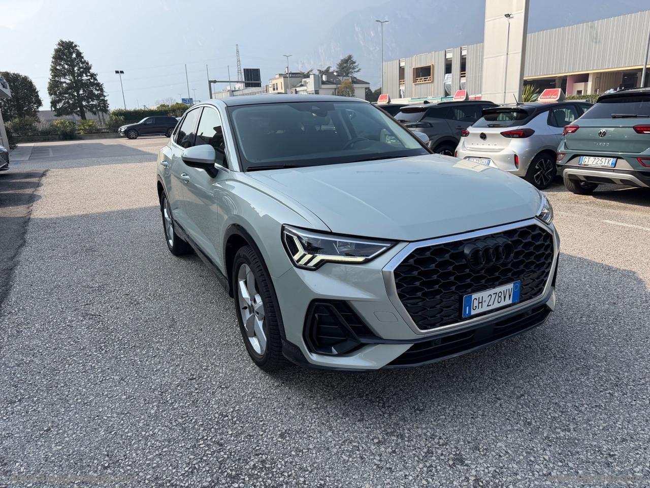 AUDI Q3 SPB 35 TDI S tronic Business ADVANCED Plus