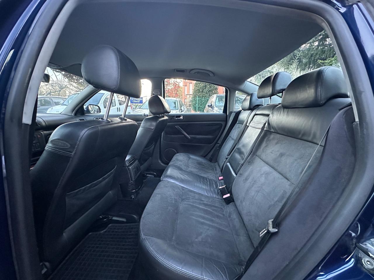 Volkswagen Passat 1.9 TDI/130 CV cat Business