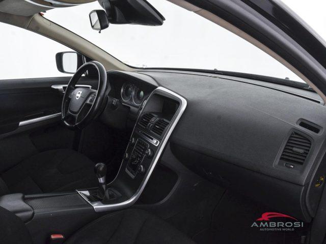VOLVO XC60 D3 Kinetic - PER OPERATORI DEL SETTORE